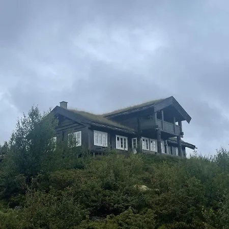 Great With Gorgeous Mountain Views Feriehus