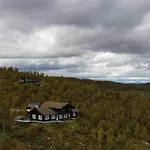 Great With Gorgeous Mountain Views *